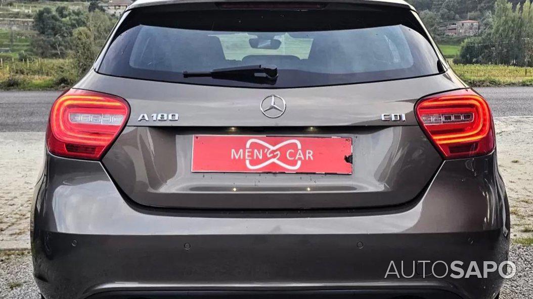 Mercedes-Benz Classe A 180 CDi B.E. Urban de 2013