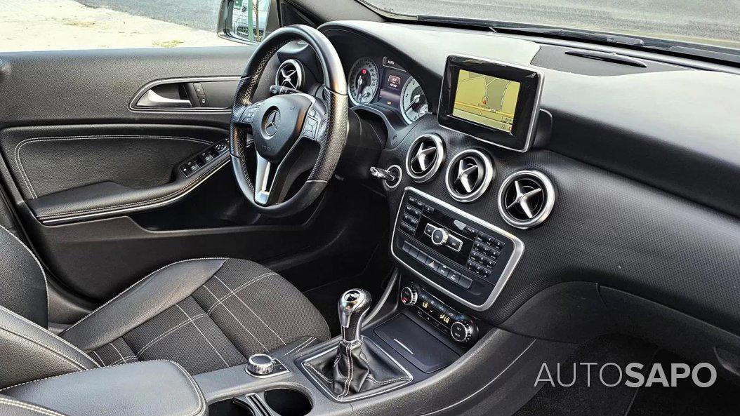 Mercedes-Benz Classe A 180 CDi B.E. Urban de 2013