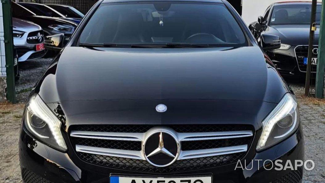 Mercedes-Benz Classe A 180 CDi BlueEfficiency Urban de 2014