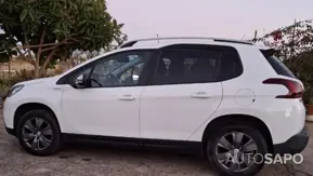 Peugeot 2008 1.2 PureTech Style de 2019