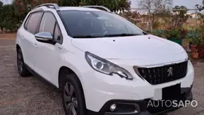 Peugeot 2008 1.2 PureTech Style de 2019