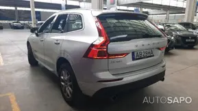 Volvo XC60 2.0 T8 PHEV Momentum Plus AWD de 2020