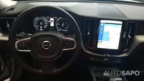 Volvo XC60 2.0 T8 PHEV Momentum Plus AWD de 2020