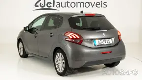 Peugeot 208 1.2 PureTech Style de 2018