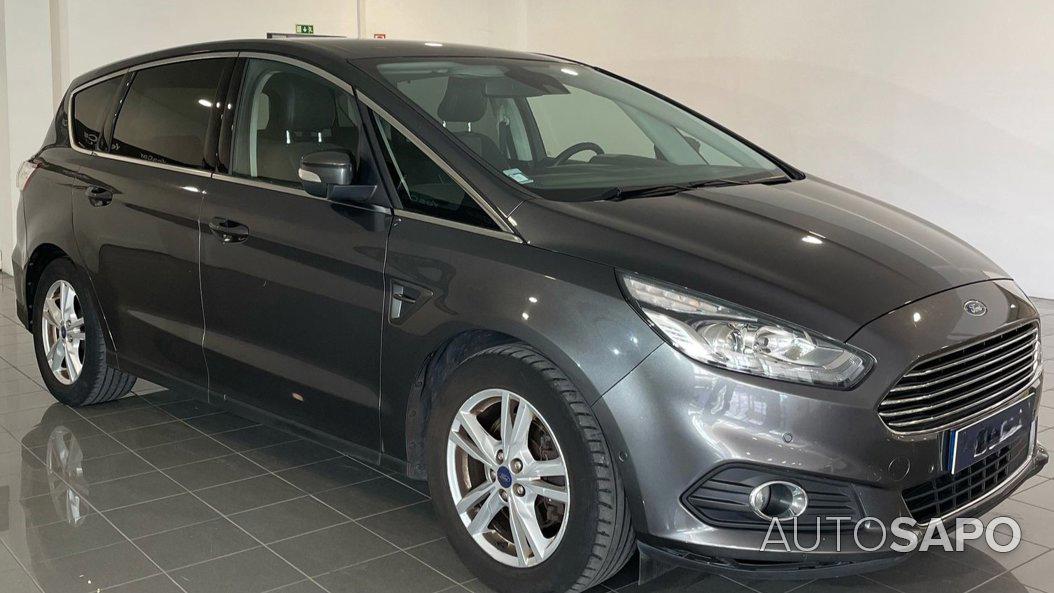 Ford S-Max 2.0 TDCi Titanium S 7L de 2015