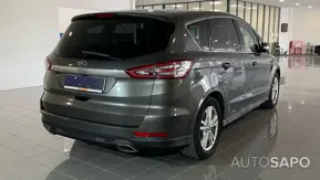 Ford S-Max 2.0 TDCi Titanium S 7L de 2015