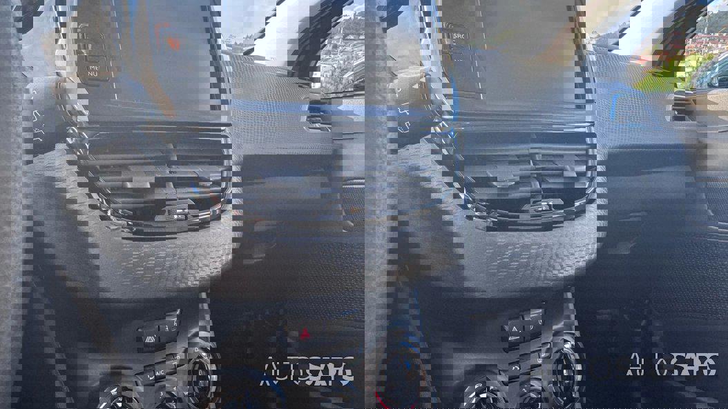 Peugeot 208 1.2 PureTech Allure de 2017