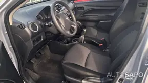 Mitsubishi Space Star 1.0 Active de 2021