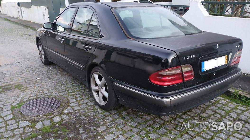 Mercedes-Benz Classe E 270 CDi Elegance de 2000