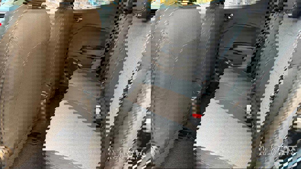 Mitsubishi Colt de 2025