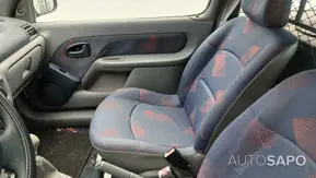 Renault Clio 1.9 D de 1998