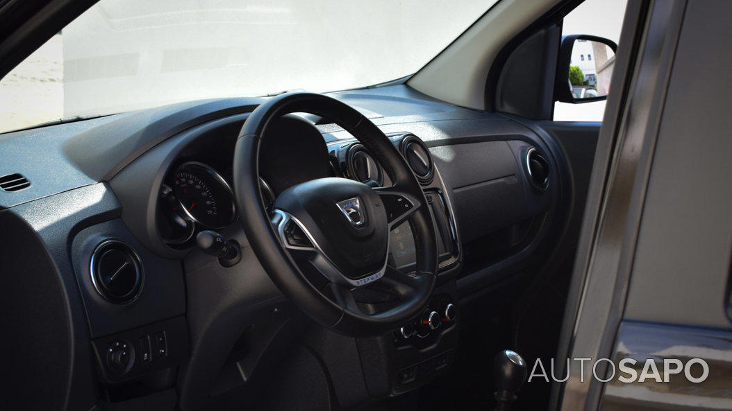 Dacia Lodgy 1.3 TCe Stepway 7L de 2022