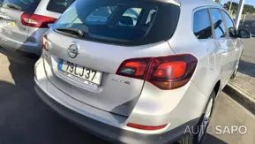 Opel Astra 1.3 CDTi Enjoy S/S J16 de 2011