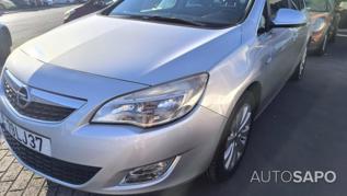Opel Astra 1.3 CDTi Enjoy S/S J16 de 2011