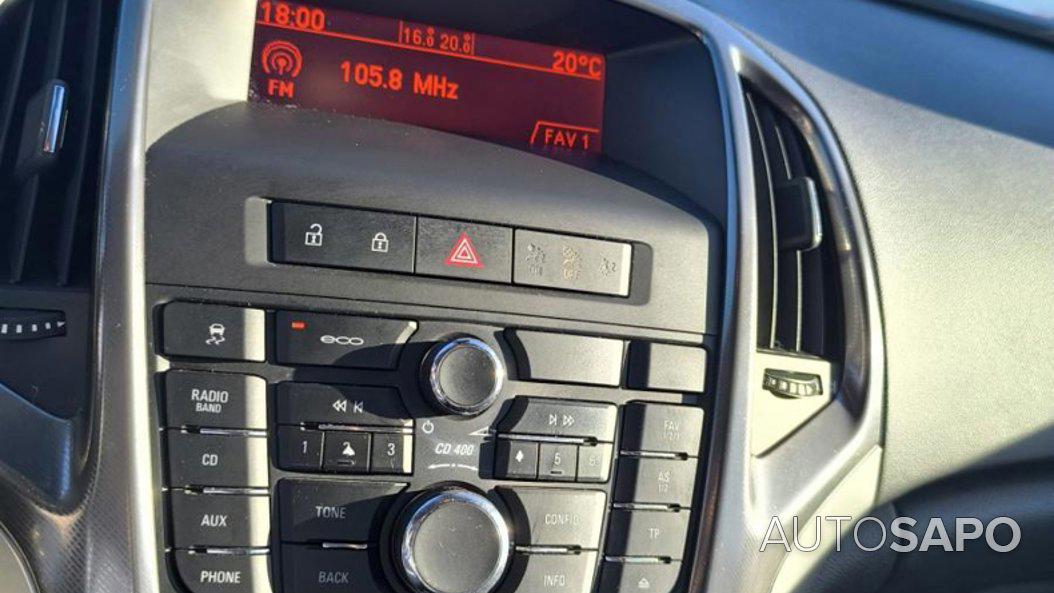 Opel Astra 1.3 CDTi Enjoy S/S J16 de 2011