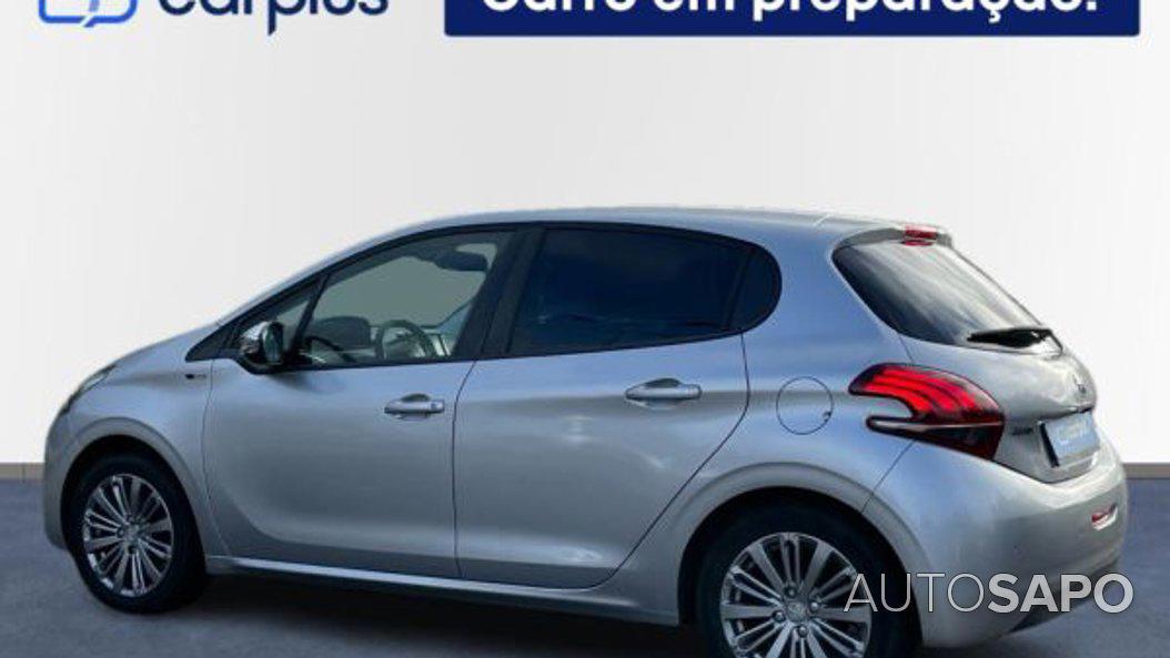 Peugeot 208 1.2 PureTech Style de 2016