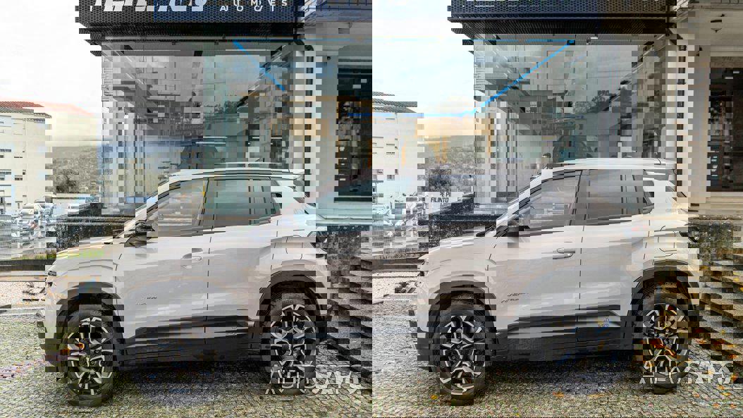 Jeep Avenger 1.2 GSE T3 Altitude de 2024