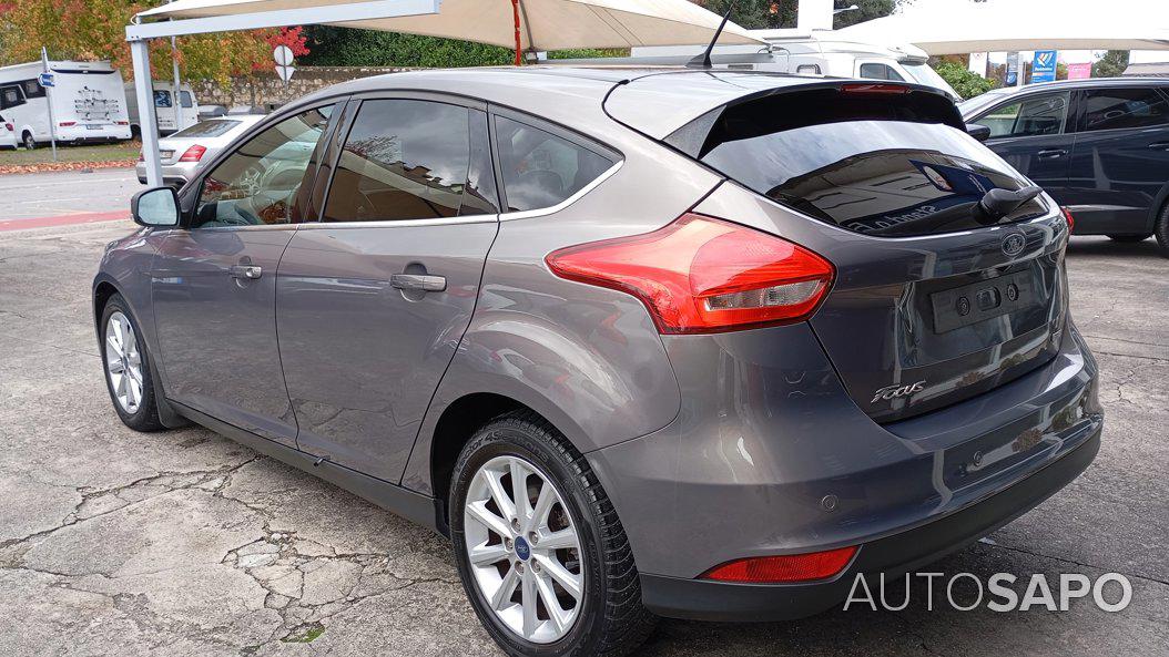 Ford Focus 1.0 EcoBoost ST-Line X Aut. de 2016