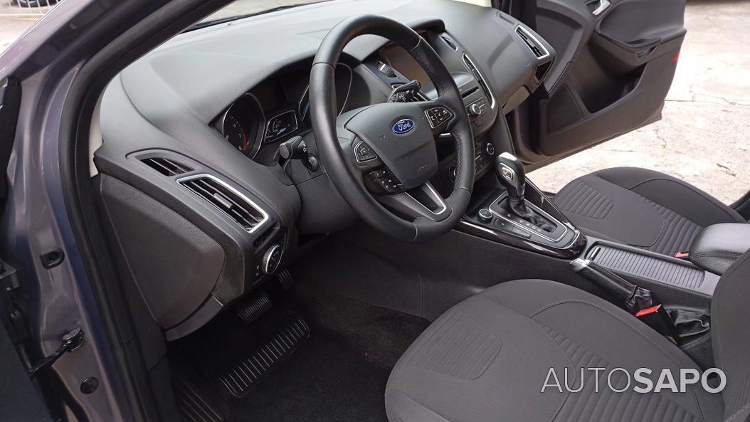 Ford Focus 1.0 EcoBoost ST-Line X Aut. de 2016