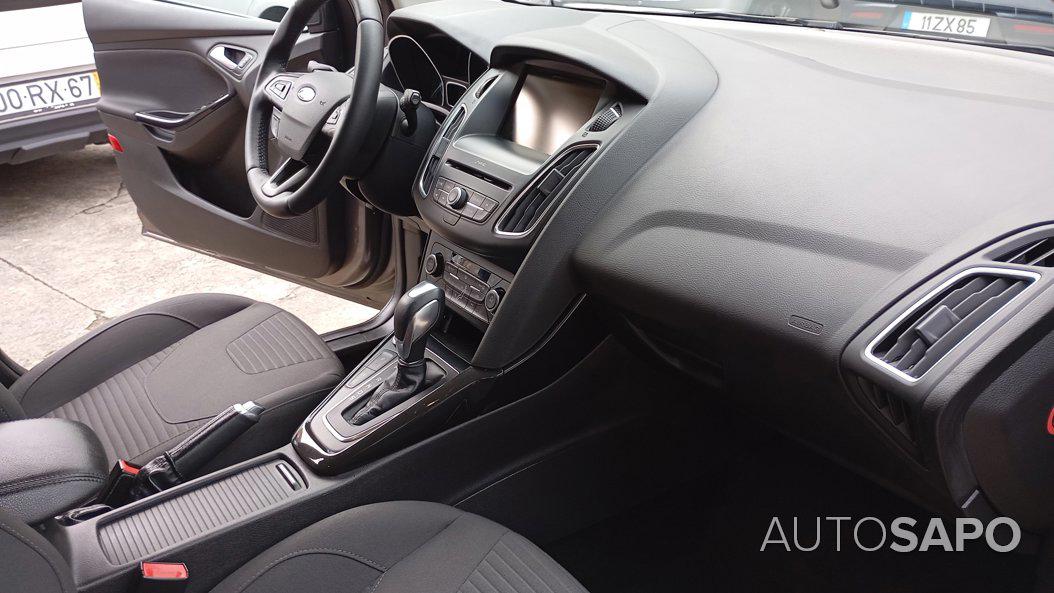 Ford Focus 1.0 EcoBoost ST-Line X Aut. de 2016