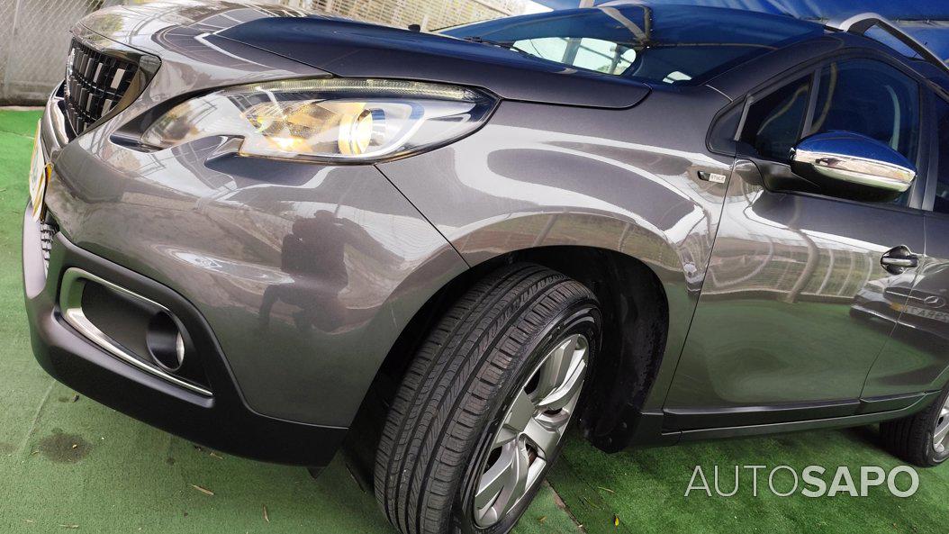 Peugeot 2008 1.6 BlueHDi Style de 2017