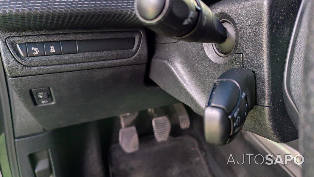 Peugeot 2008 1.6 BlueHDi Style de 2017