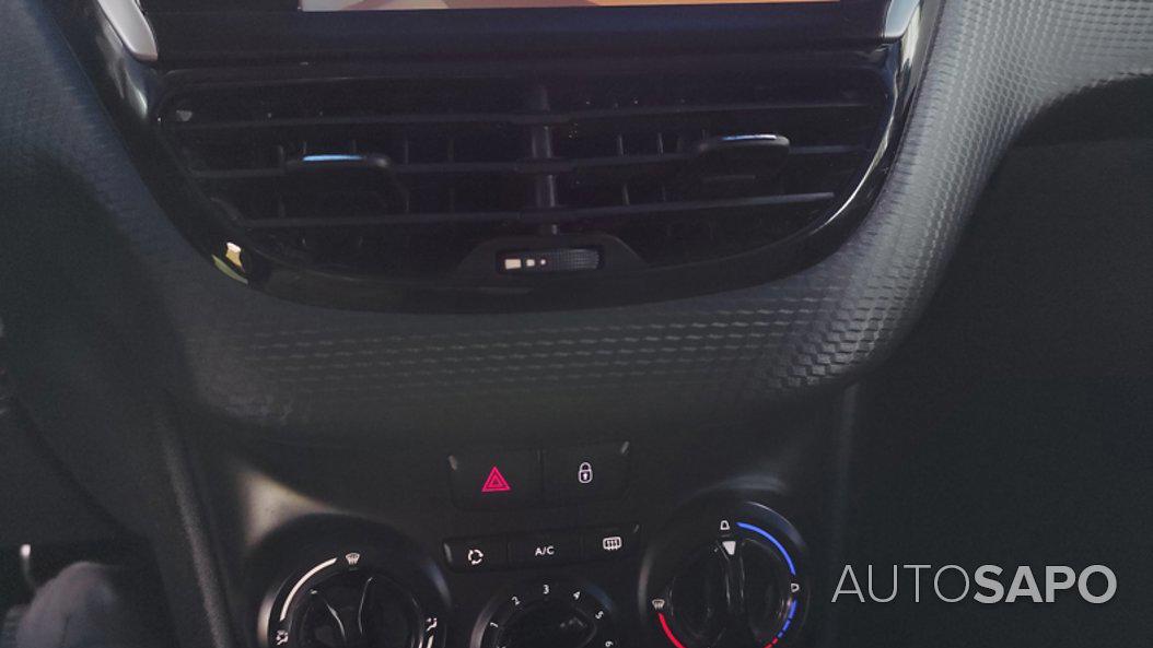 Peugeot 2008 1.6 BlueHDi Style de 2017