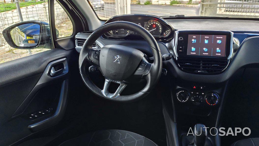 Peugeot 2008 1.6 BlueHDi Style de 2017