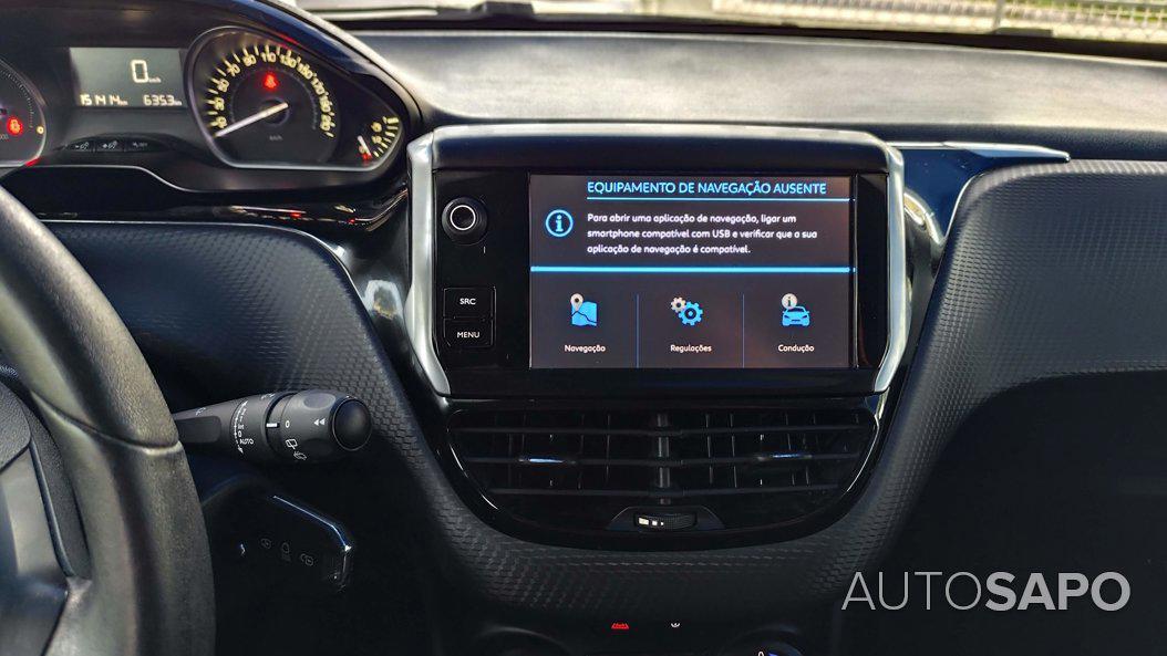 Peugeot 2008 1.6 BlueHDi Style de 2017