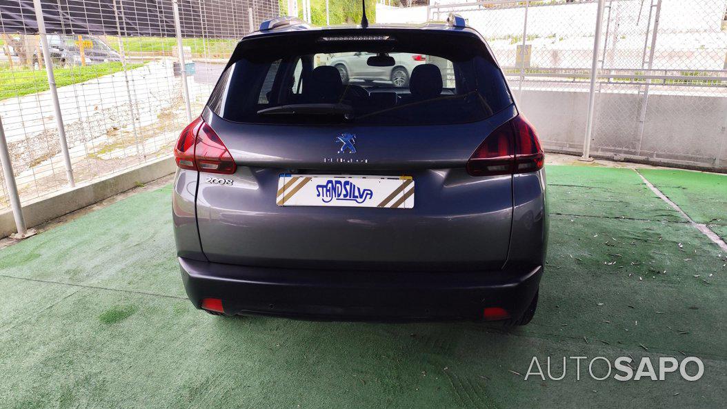 Peugeot 2008 1.6 BlueHDi Style de 2017
