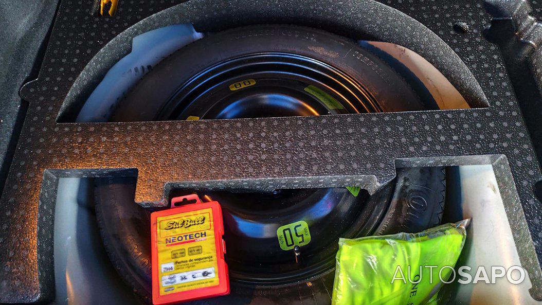 Peugeot 2008 1.6 BlueHDi Style de 2017