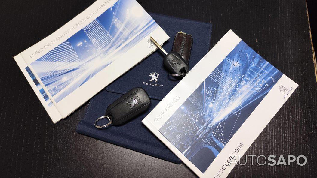 Peugeot 2008 1.6 BlueHDi Style de 2017