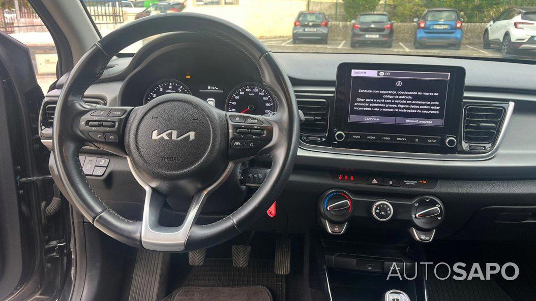 Kia Rio de 2023