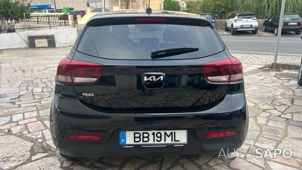 Kia Rio de 2023