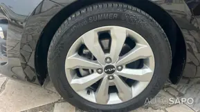 Kia Rio de 2023