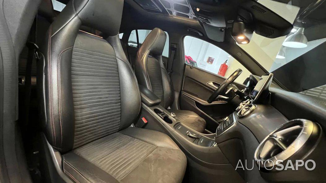 Mercedes-Benz Classe CLA 220 d AMG Line Aut. de 2015