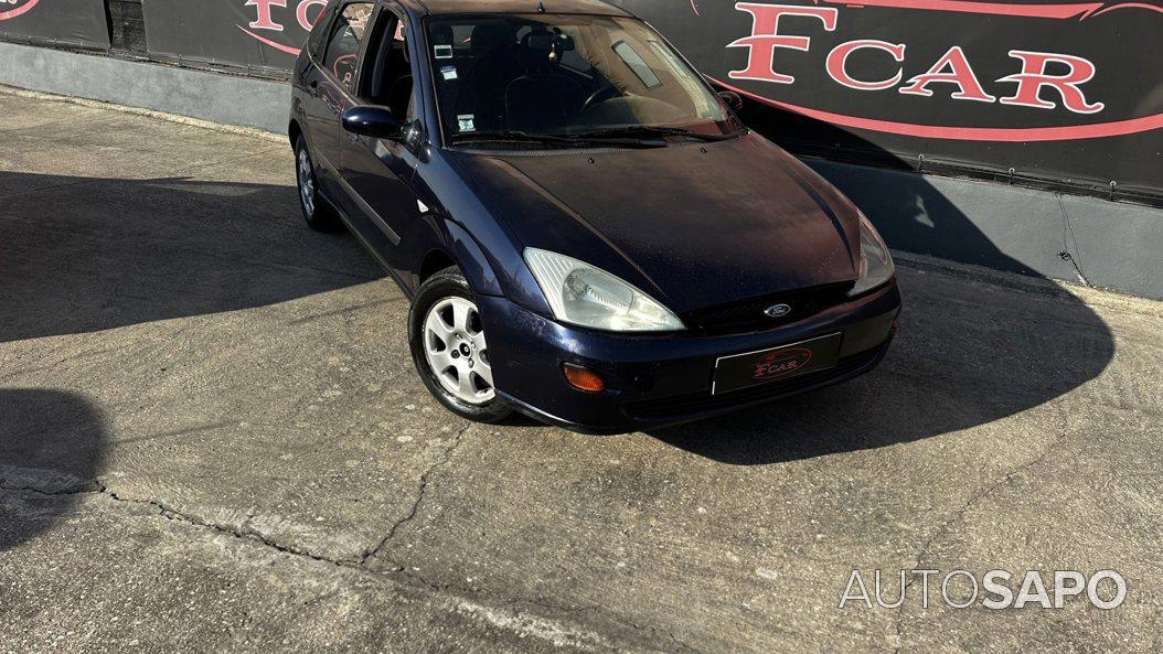 Ford Focus 1.6 Ghia de 2001