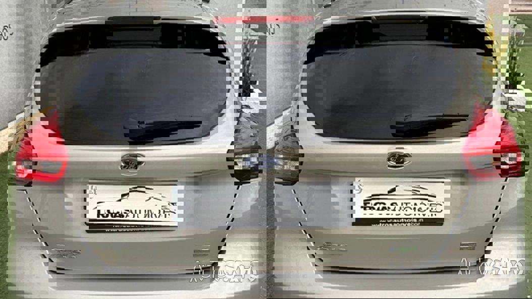 Ford Focus 1.0 EcoBoost Titanium Aut. de 2015