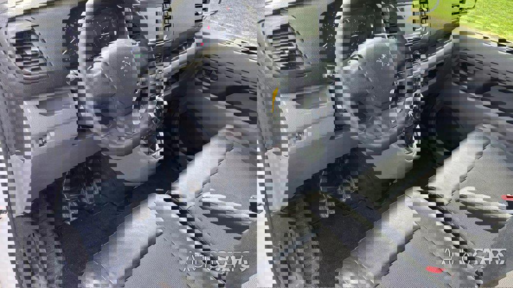 Peugeot Expert 1.5 ST BlueHDi de 2019