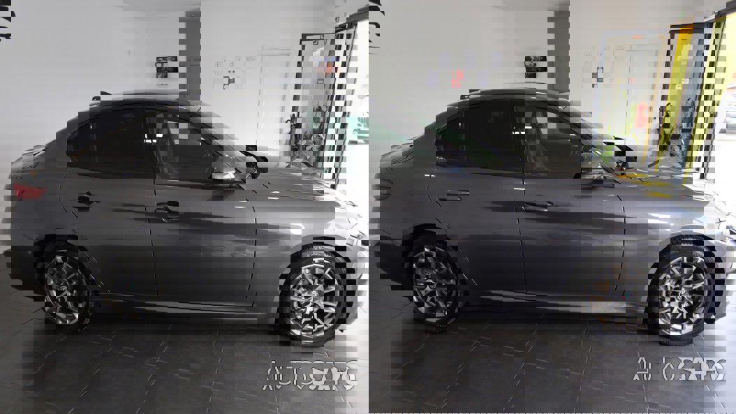 Alfa Romeo Giulia 2.2 D Super AT8 de 2016
