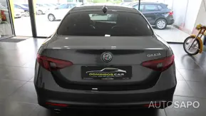 Alfa Romeo Giulia 2.2 D Super AT8 de 2016