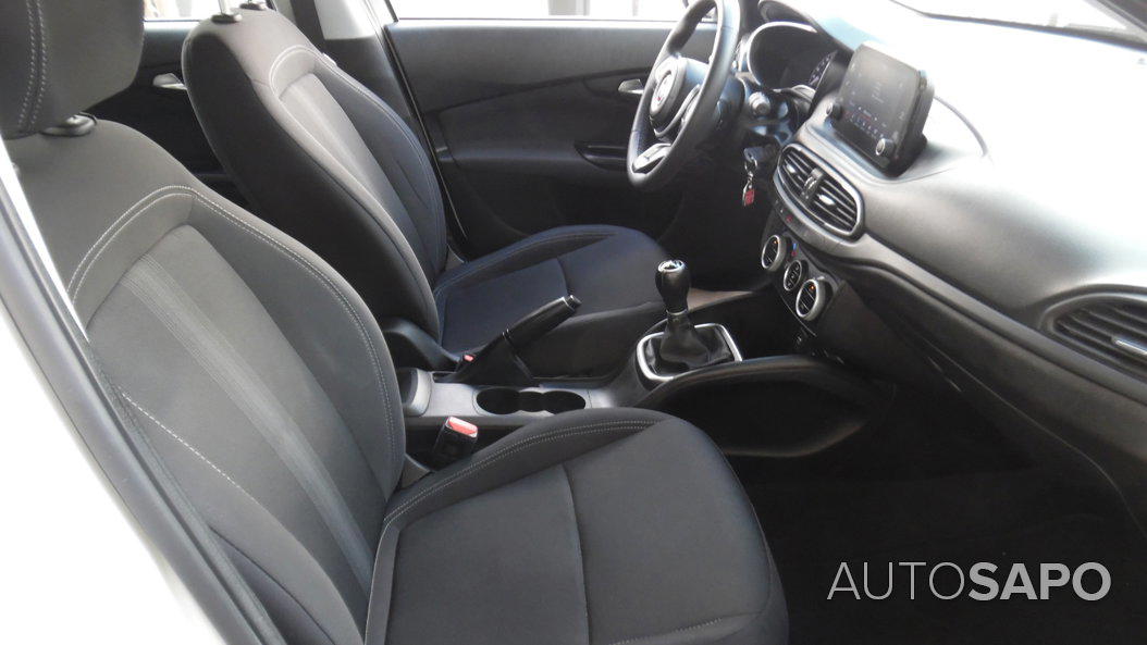 Fiat Tipo 1.0 GSE T3 Life de 2022