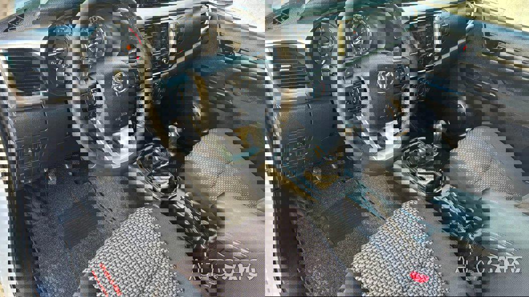 Toyota Hilux 2.4 D-4D 4WD CD CM de 2021