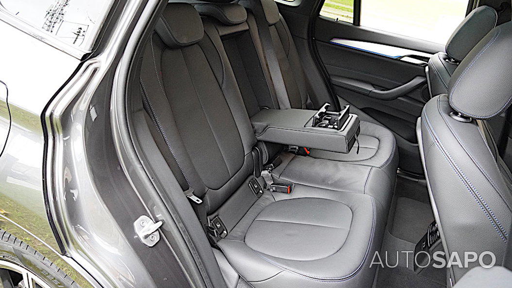 BMW X1 25 e xDrive Pack M de 2020