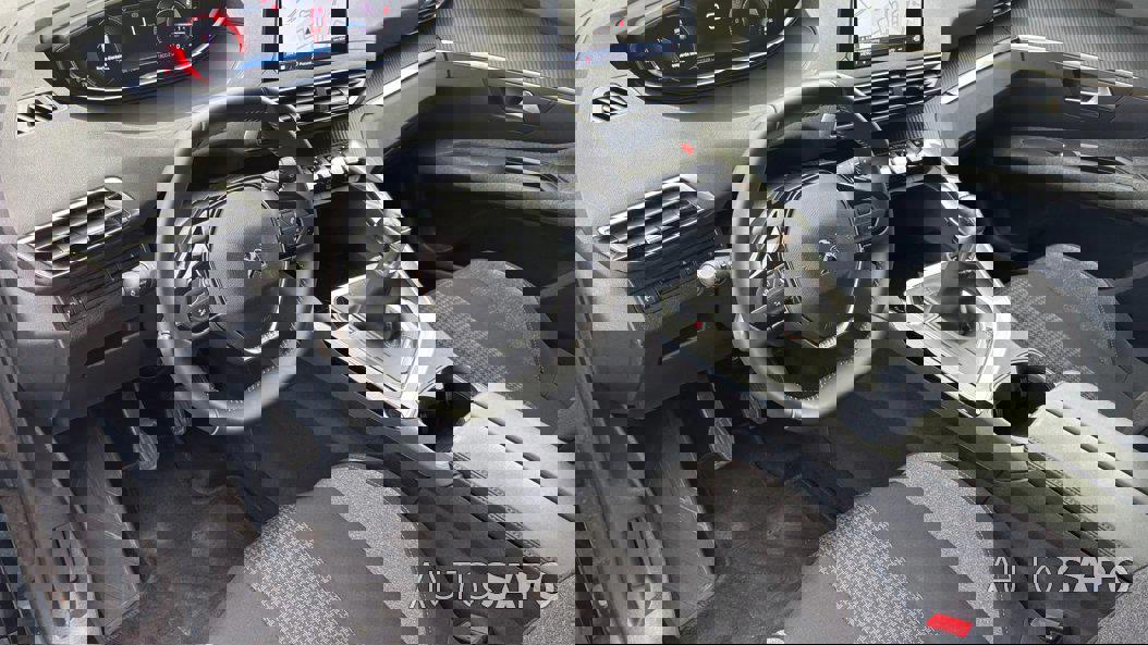 Peugeot 3008 1.5 BlueHDi Active Pack de 2020