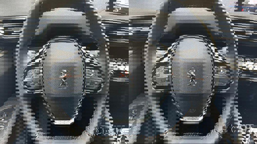 Peugeot 3008 1.5 BlueHDi Active Pack de 2020