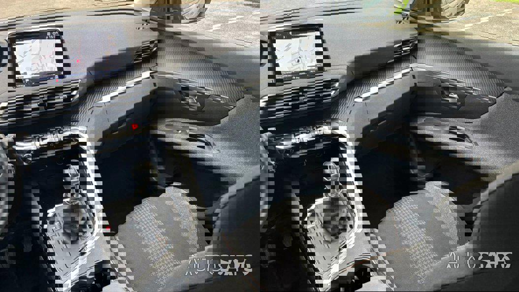 Peugeot 3008 1.5 BlueHDi Active Pack de 2020