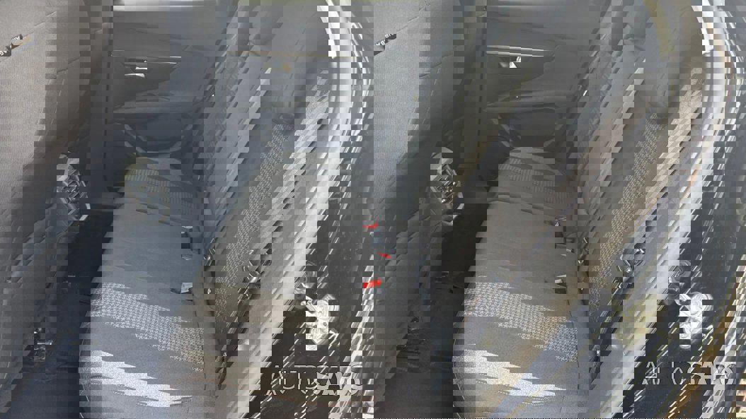 Peugeot 3008 1.5 BlueHDi Active Pack de 2020