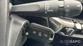 Peugeot 3008 1.5 BlueHDi Active Pack de 2020