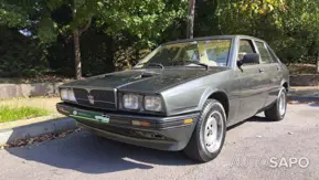 Maserati 4.24 V 4.24 V de 1988